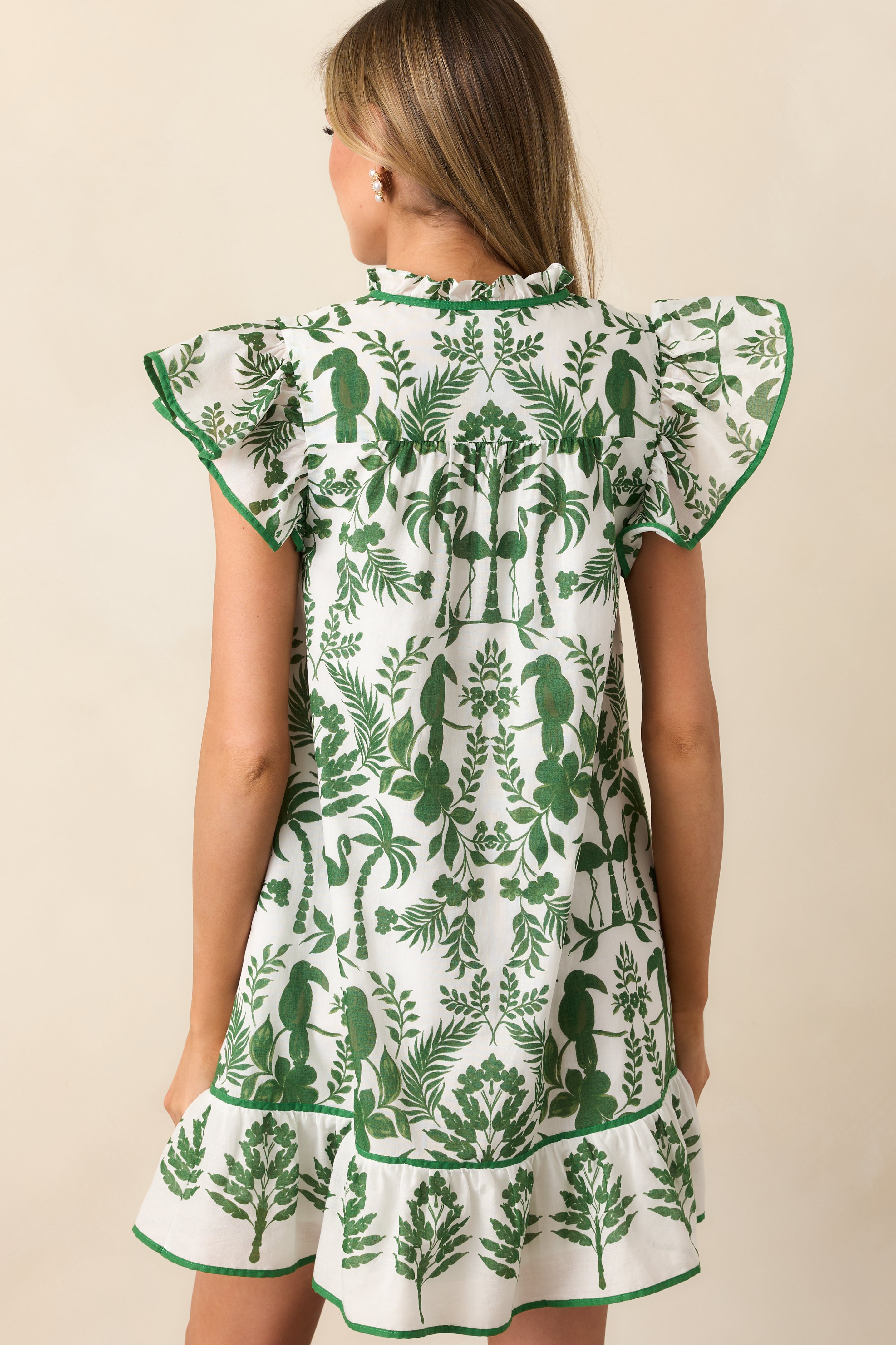 Hopping Islands Green Tropical Print Flutter Sleeve Mini Dress