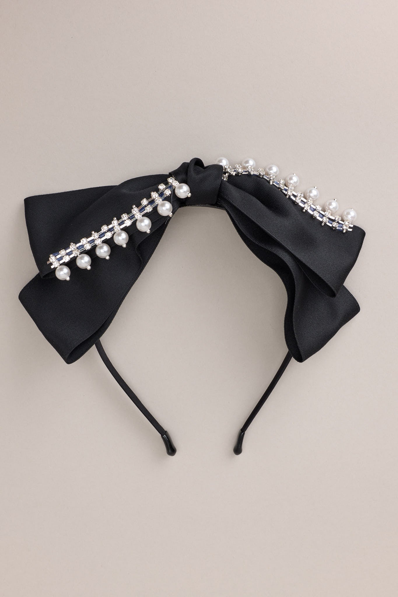 Take My Sweet Time Diamond Pearl Black Bow Headband