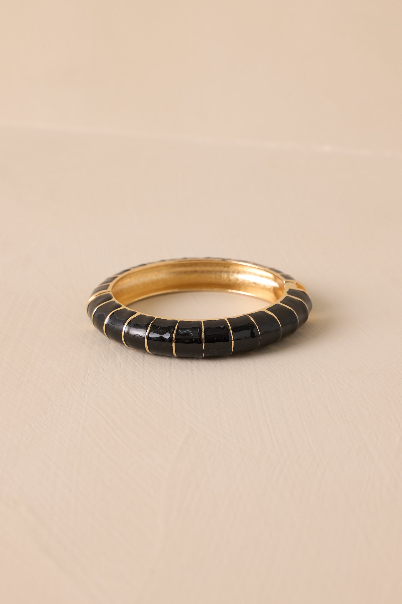 Better Miss Me Black & Gold Hinged Bracelet