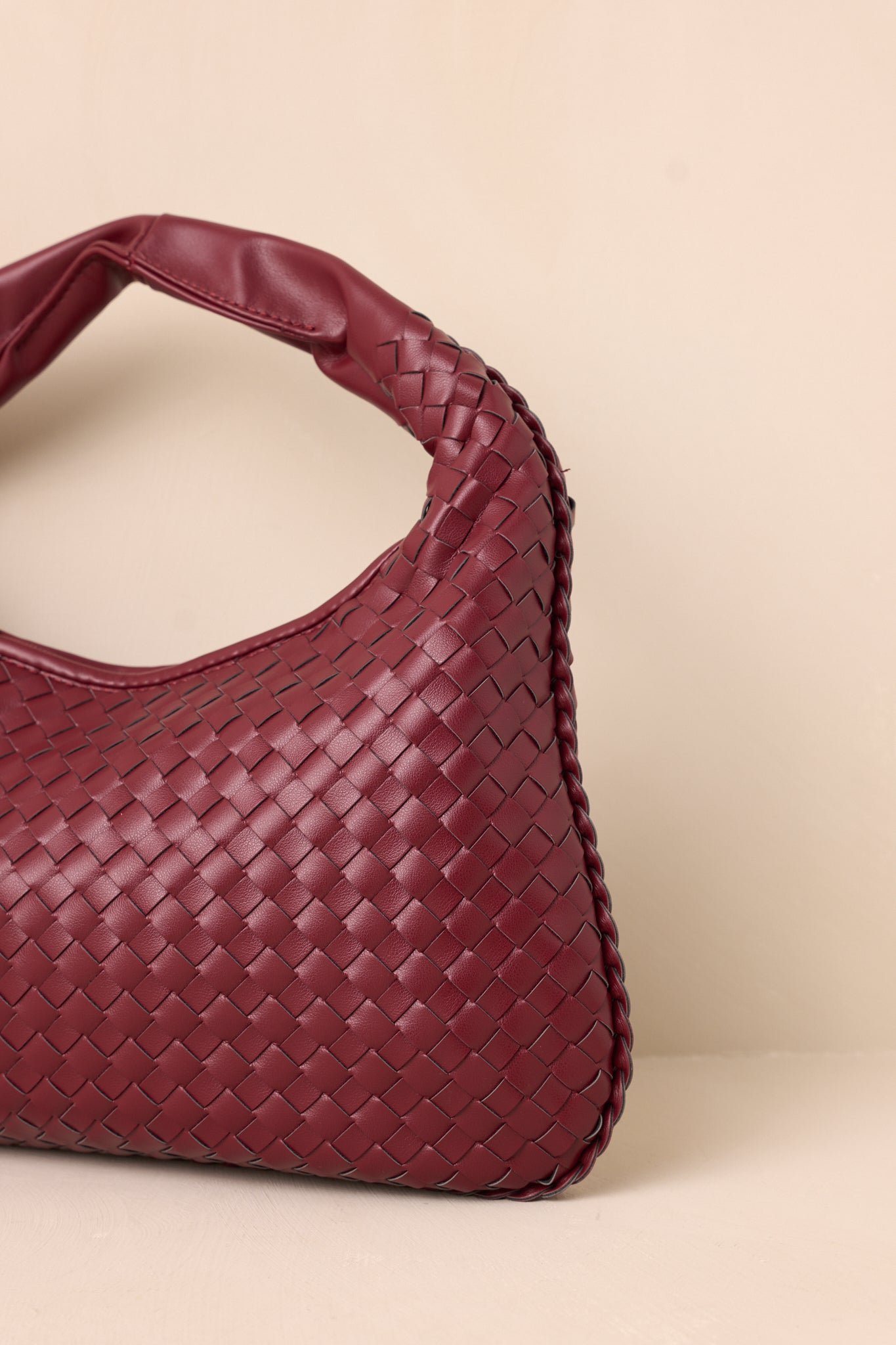 Dream Of The Fleet Wine Woven Handbag