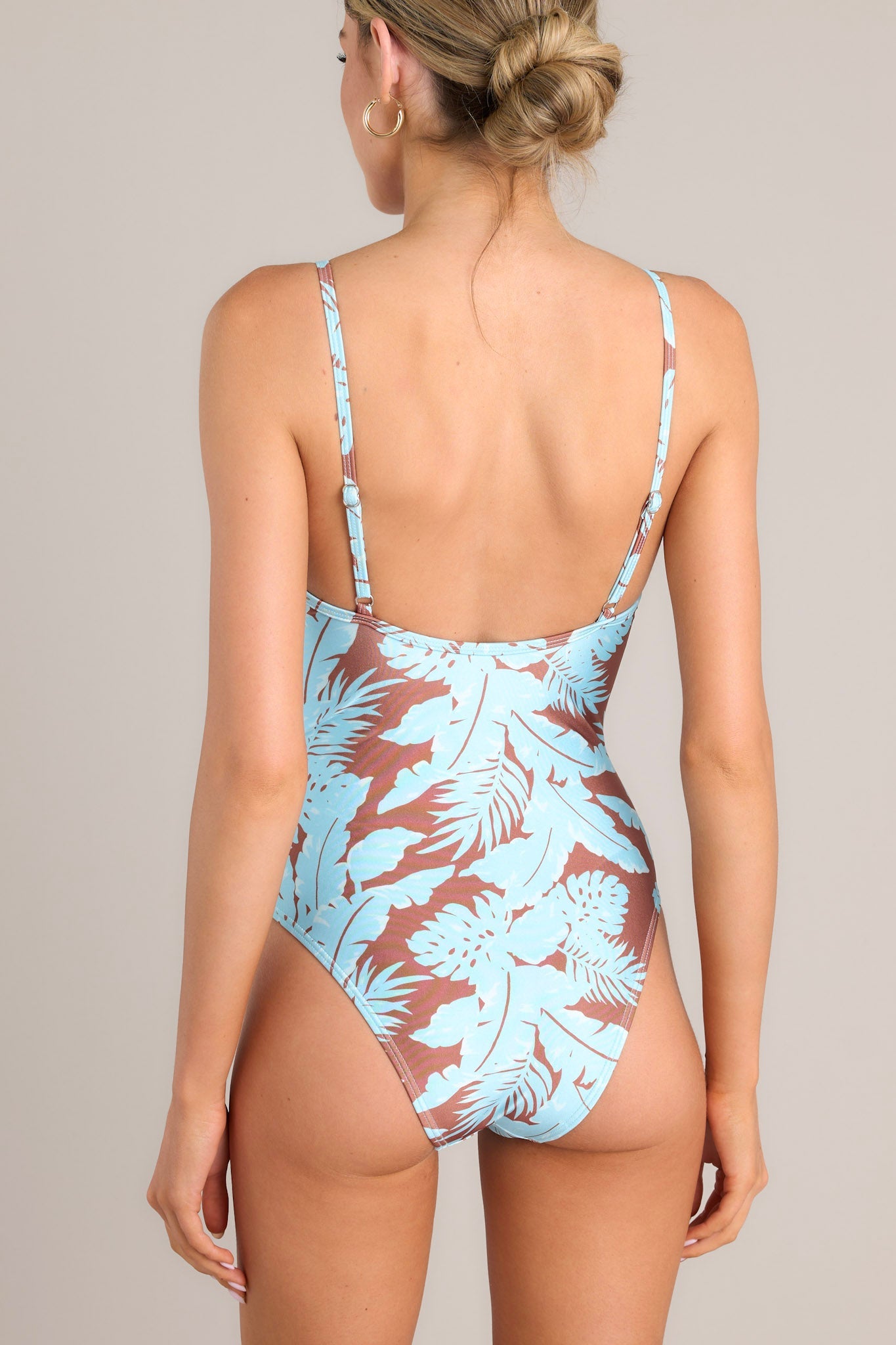 MINKPINK Light Blue & Brown Tiki One Piece - Red Dress